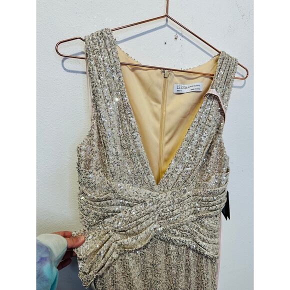 MAC DUGGAL 26598 Nude Silver V-Neck Sequin Wrap Waist Gown NWT size 10 - Picture 15 of 16